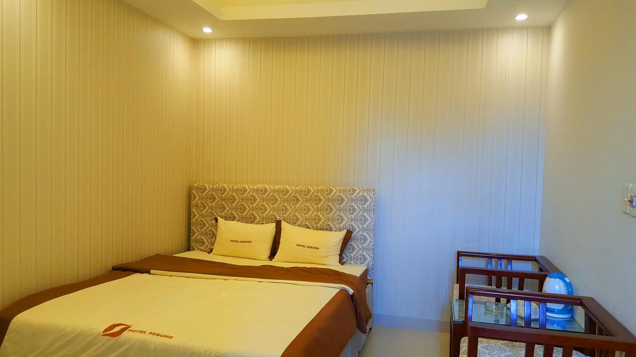 Sebong Hotel Hanoi Kültér fotó